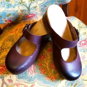 Dansko clogs. Sz 38. Brand new, no box.